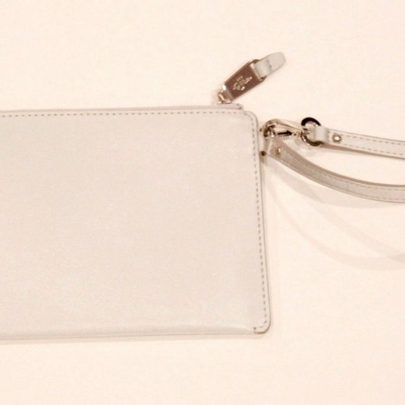 COLE HAAN Wallet ZIP Flat POUCH Silver  WRISTLET - Picture 3 of 4